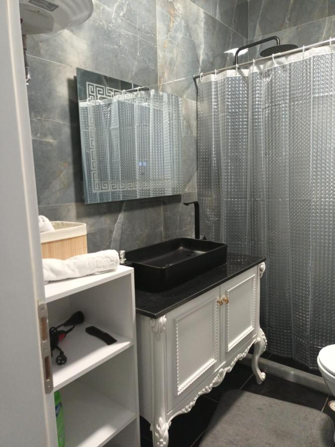 Home Center Korce Luaran gambar